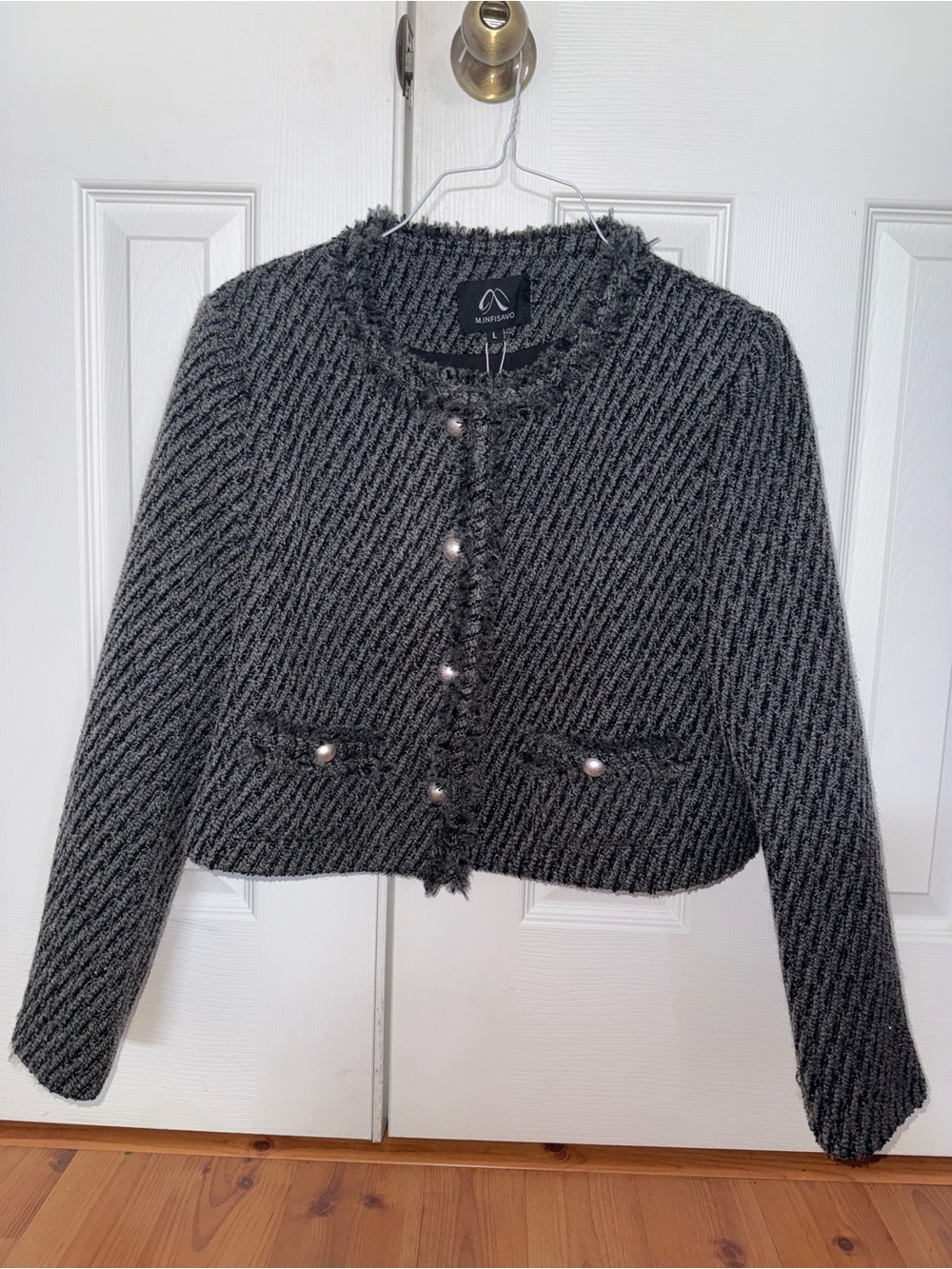 Cropped Gray Bouclé Pearl-Button Blazer